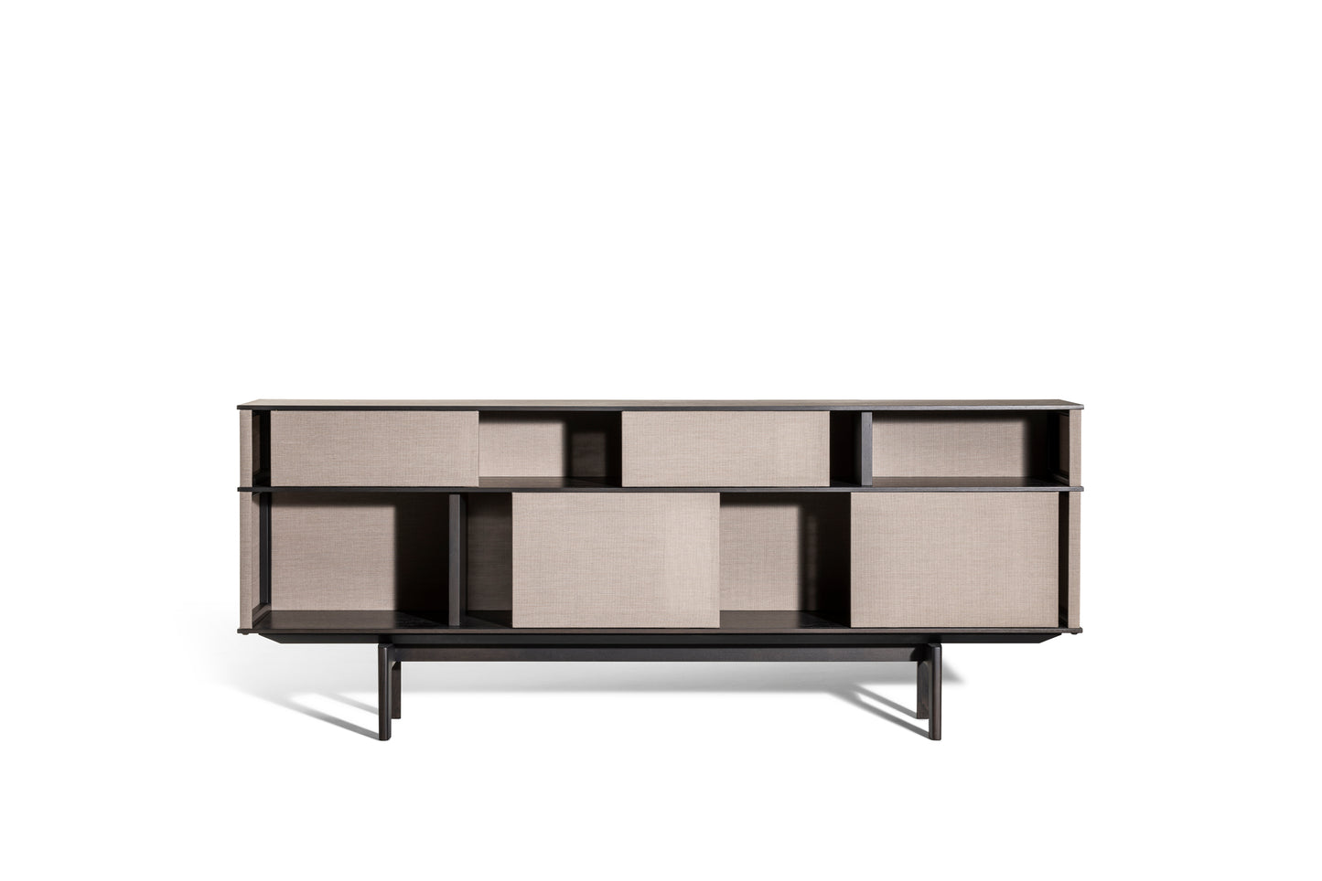 Poltrona Frau Lloyd Tex Sideboard