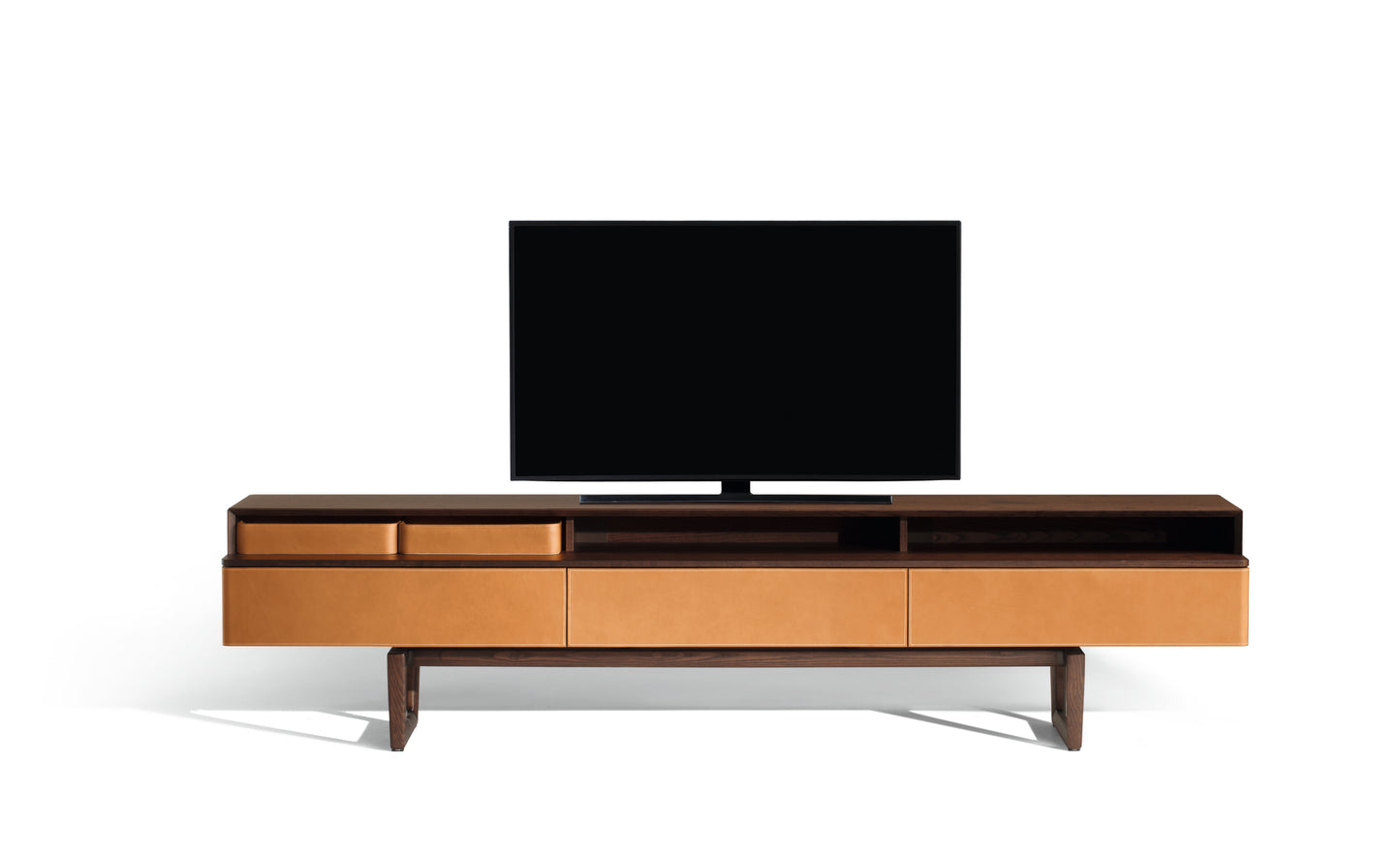 Poltrona Frau Fidelio TV Stand