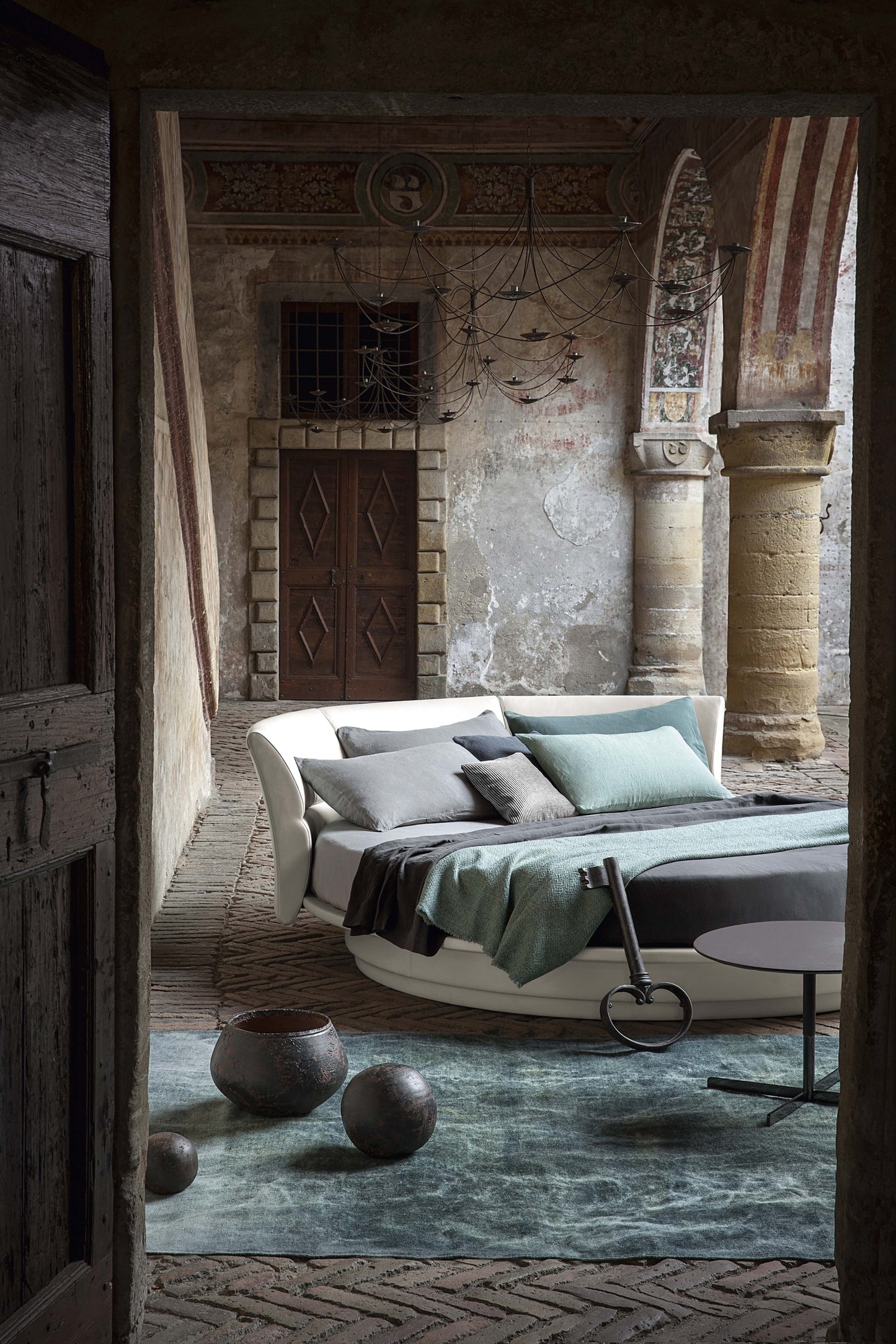Poltrona Frau Lullaby Due Bed