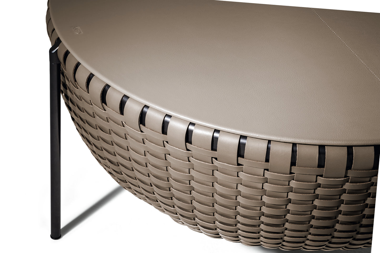 Poltrona Frau Cestlavie Coffee Table