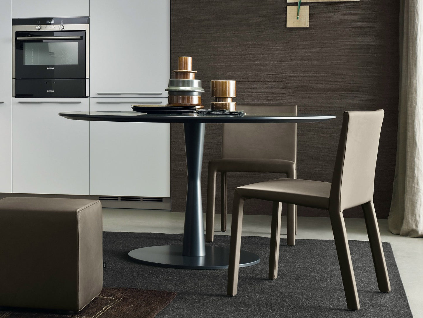 Poliform Flute Dinning Table