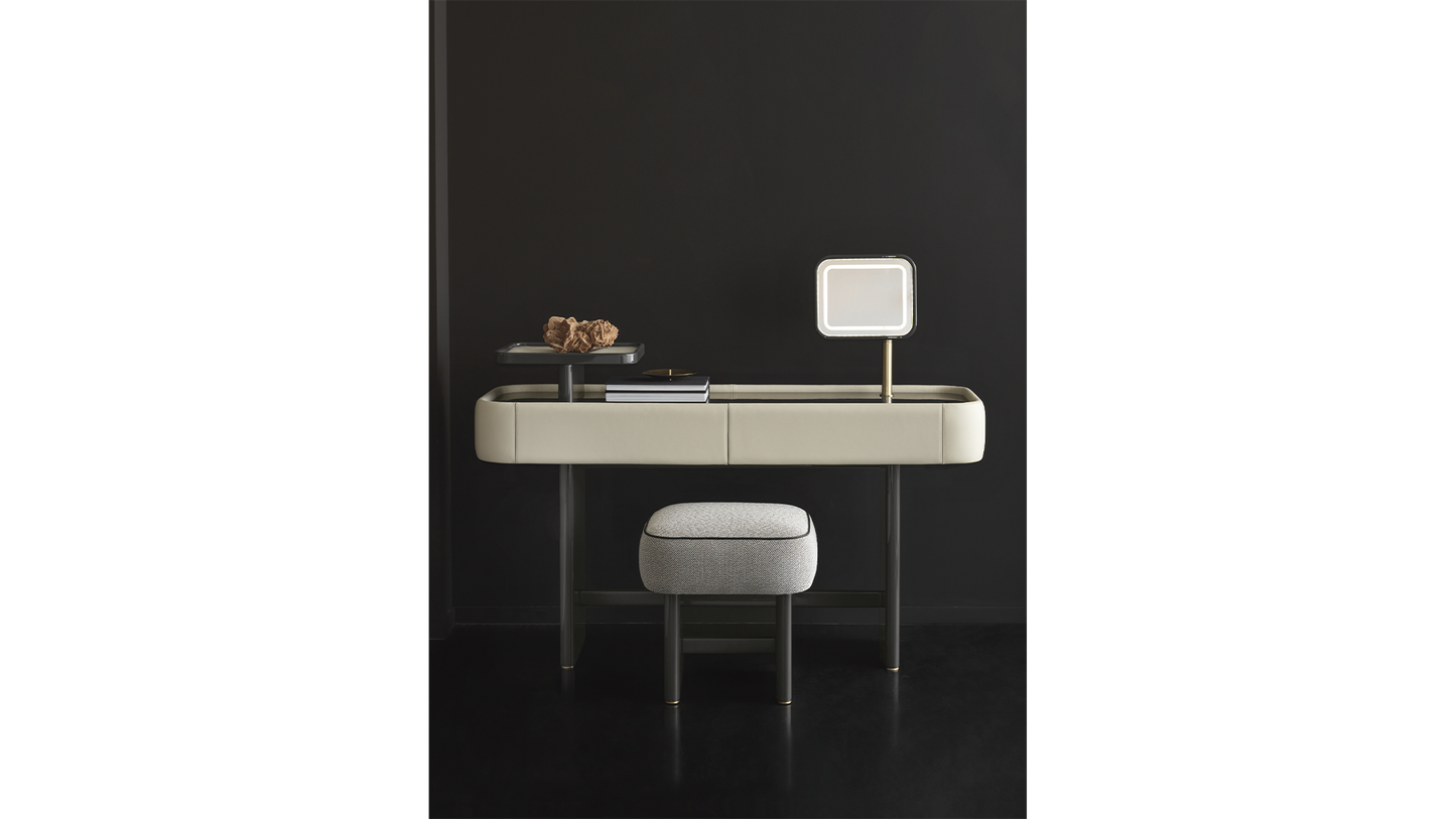 Daytona Kruger Dresser Table