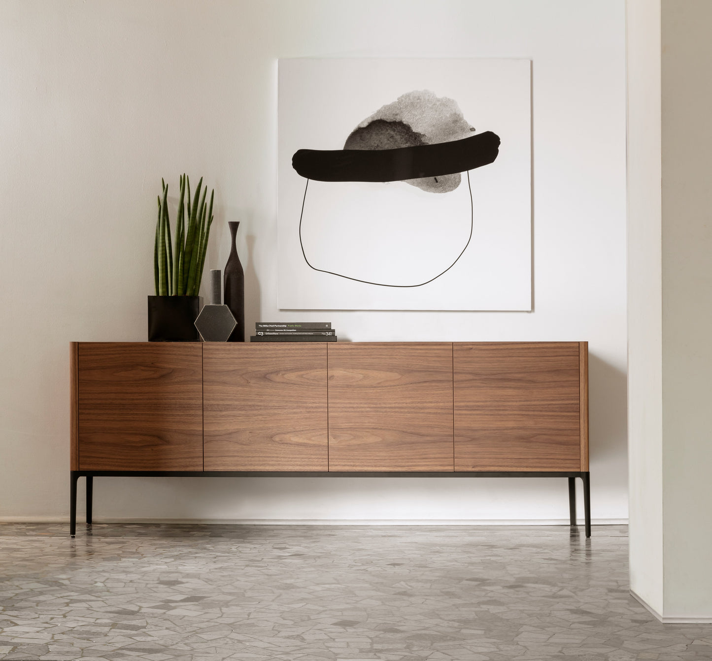 Porada Kanto Sideboard