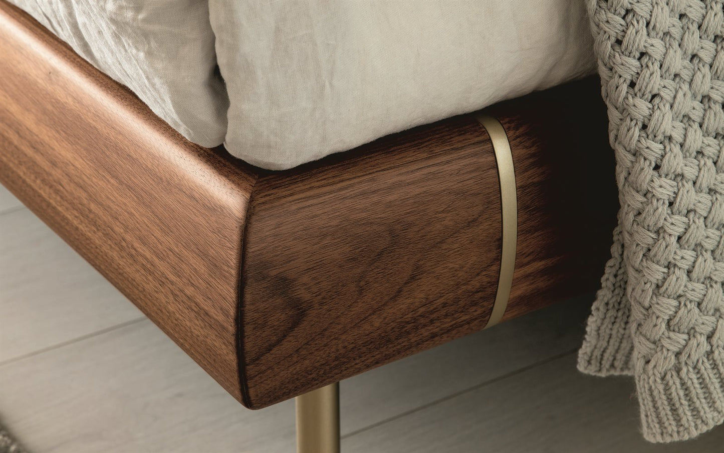 Porada Killian Bed