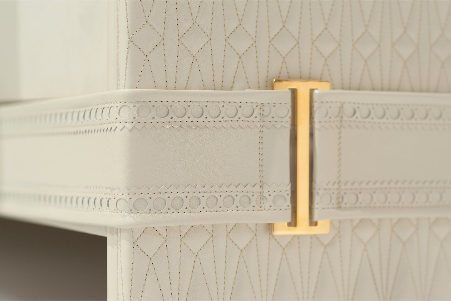 Turri Numero Tre Bar Cabinet
