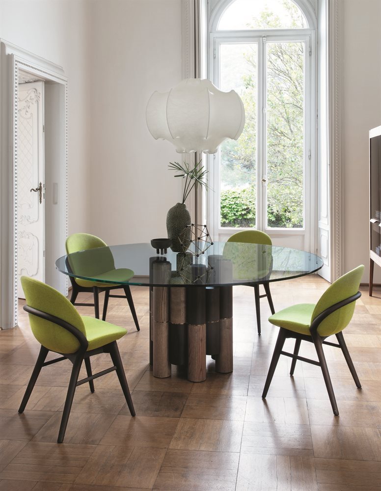 Porada Pilar Dinning Table