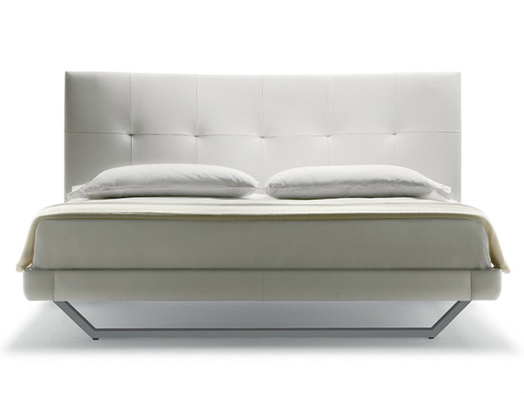 Poltrona Frau Aurora Due Bed
