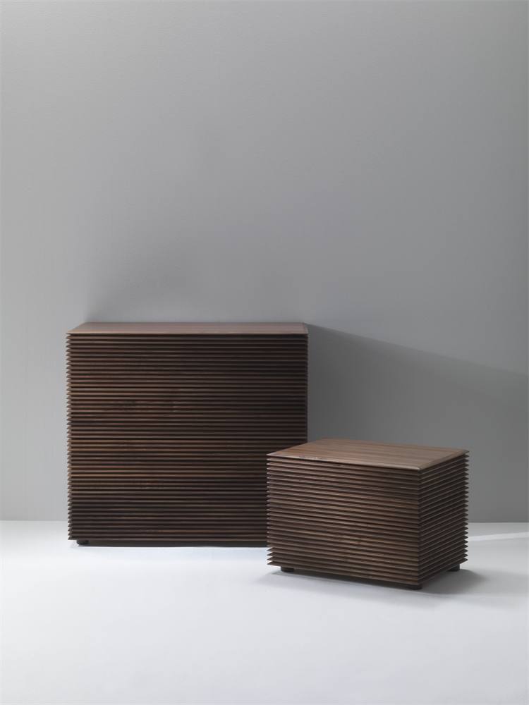 Porada Riga Nightstand