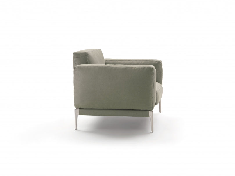 Flexform Romeo Compact Leisure Chair