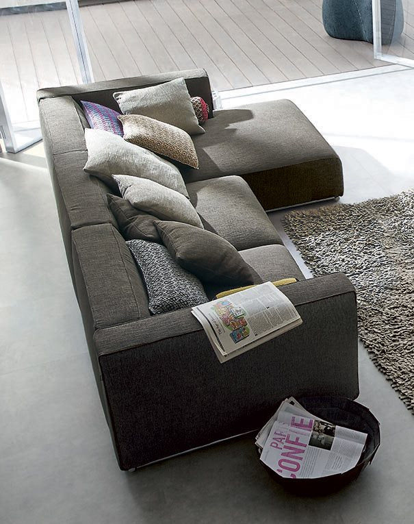 Poliform Shangai Sofa