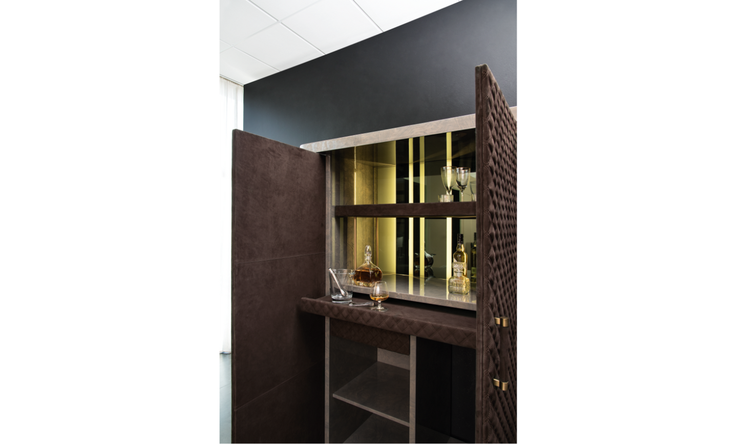 Daytona Zeus Wine Cabinet