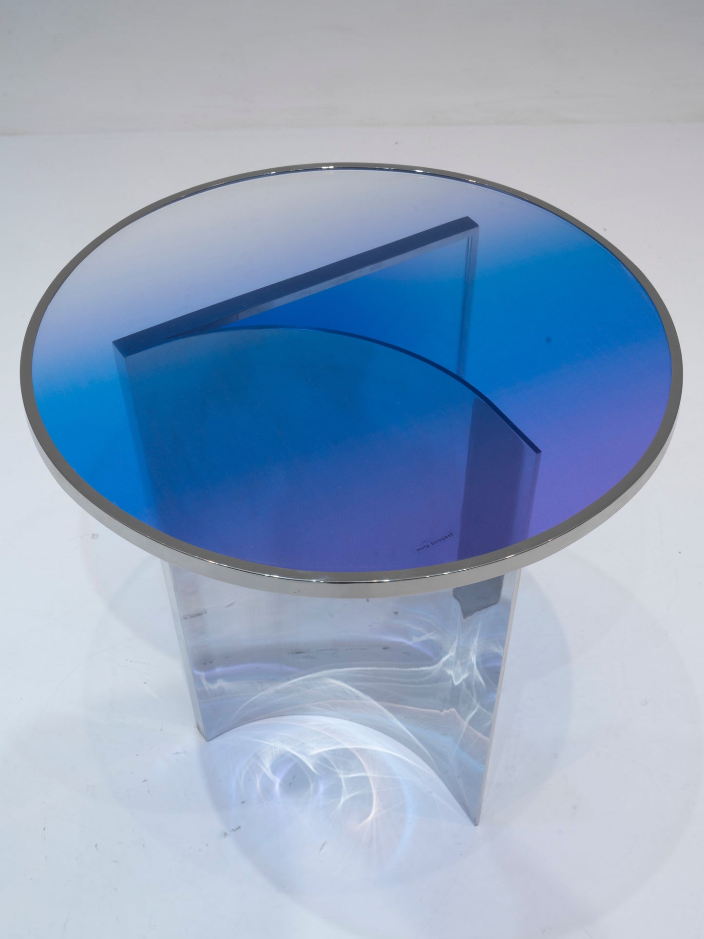 BUZAO NULL side table