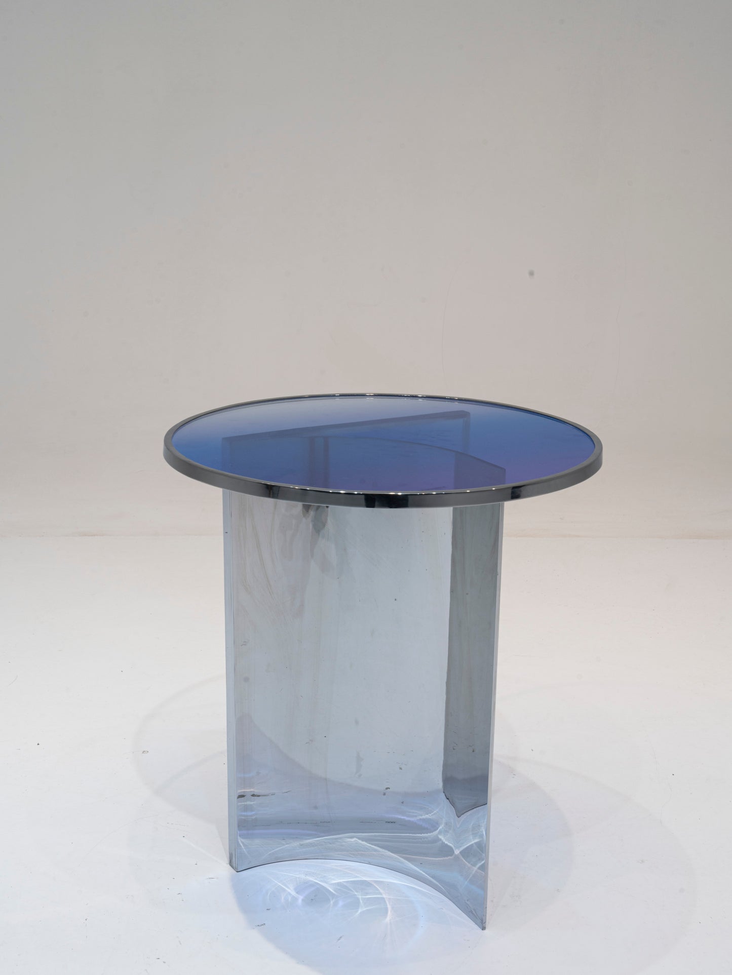 BUZAO NULL side table