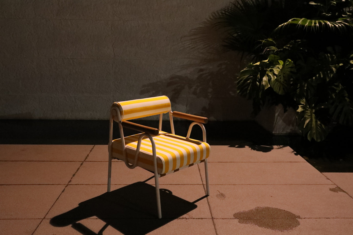 Outdoor  Armchairs 114