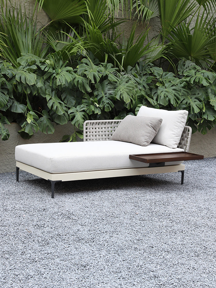 Sun Loungers 32