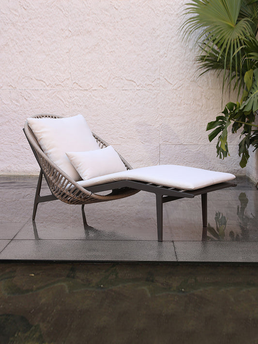 Sun Loungers 35