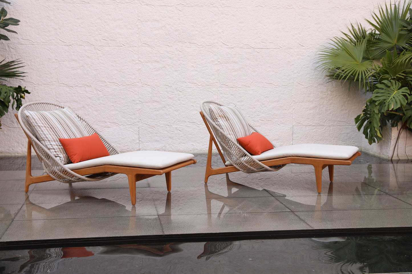 Sun Loungers 35