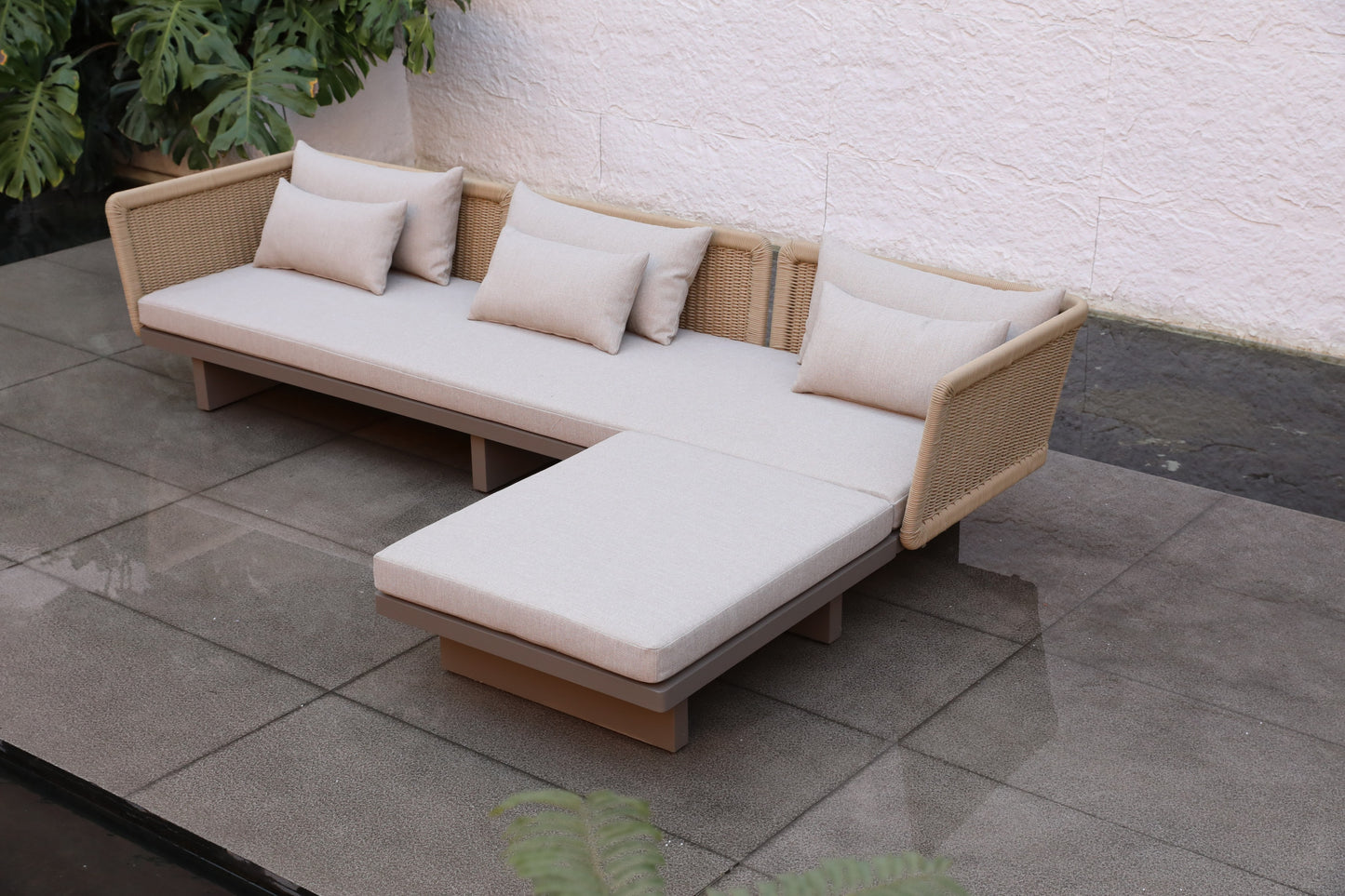 outdoor sofa 40