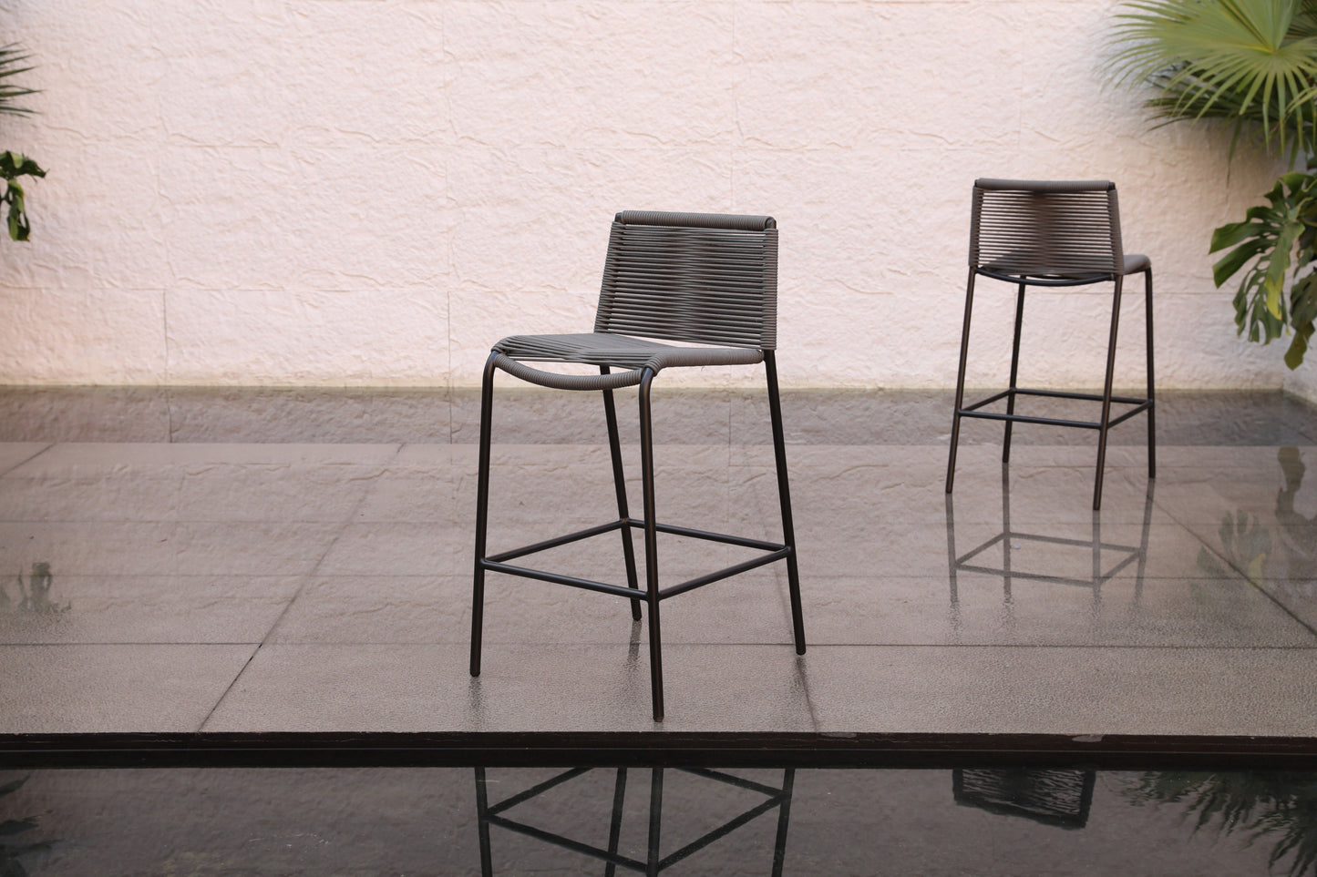 Bar Table 15