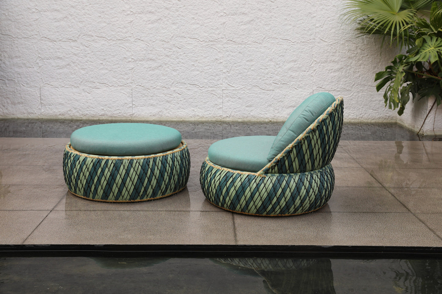 Outdoor  Armchairs 131