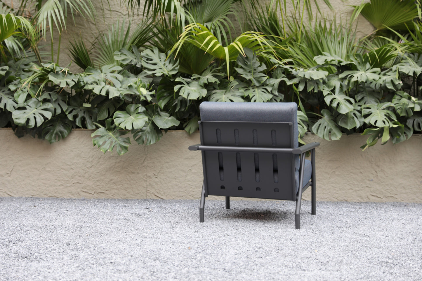 Outdoor  Armchairs 133