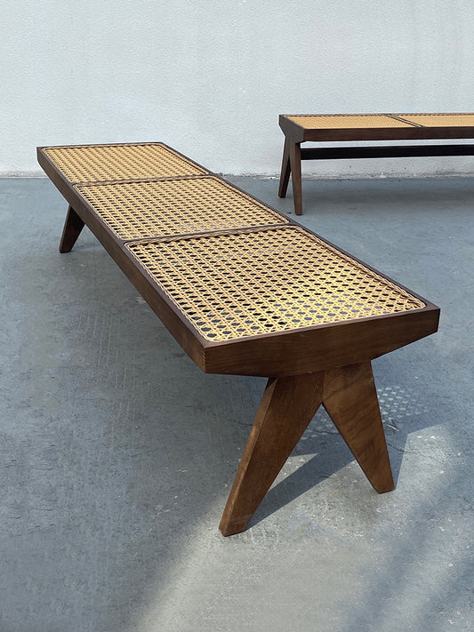 Bench-023