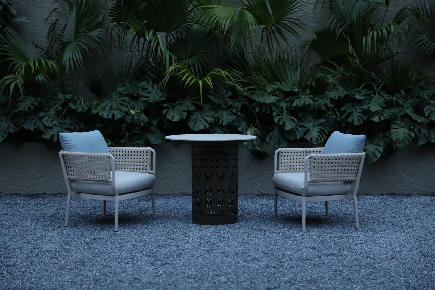 Outdoor  Armchairs 137