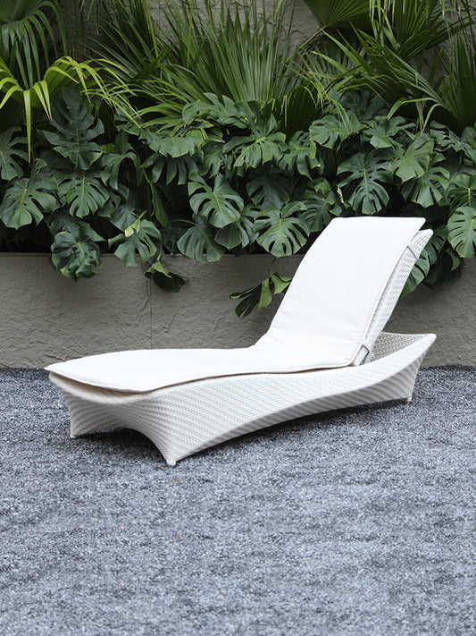 Sun Loungers 39