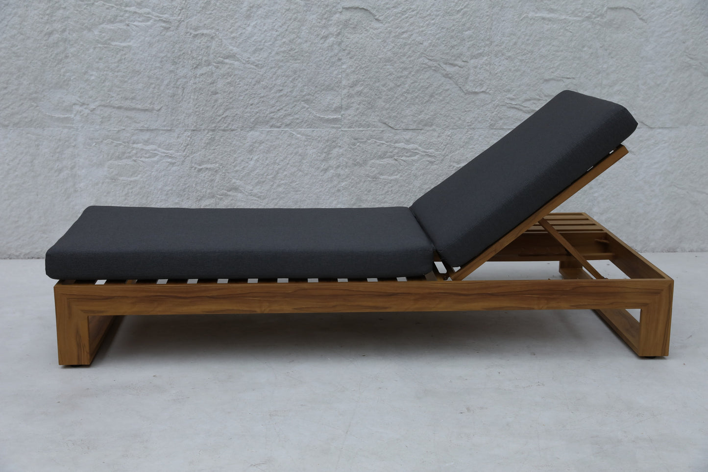 Sun Loungers 41