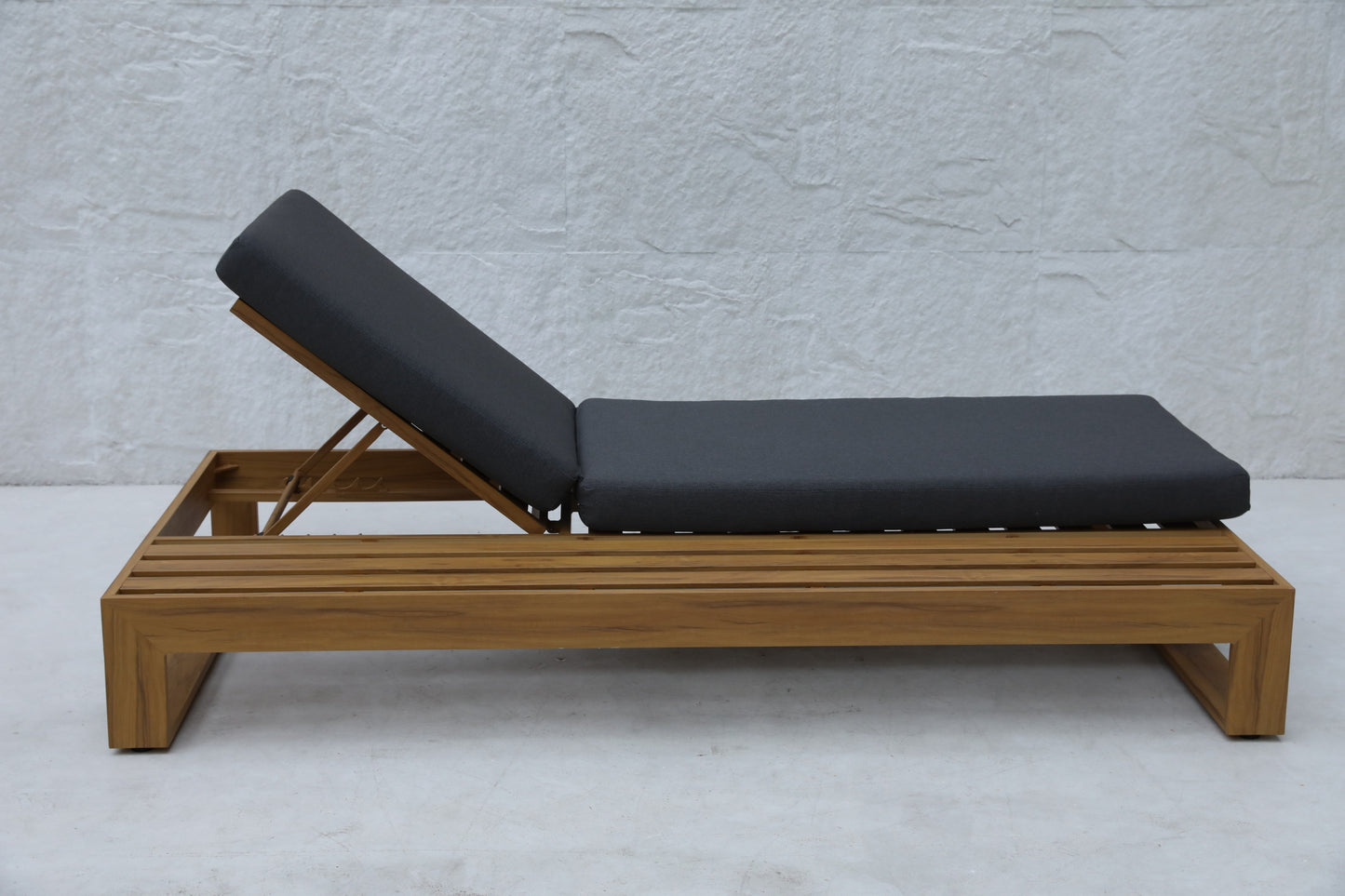 Sun Loungers 41