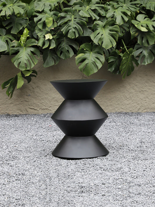 Outdoor Coffee Table 46
