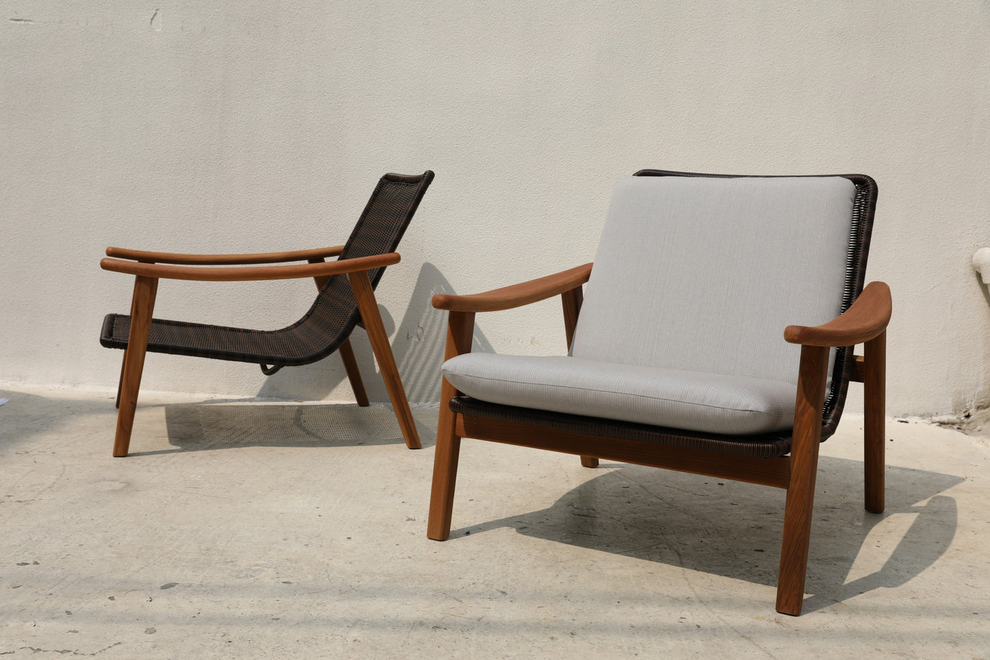 Outdoor  Armchairs 147