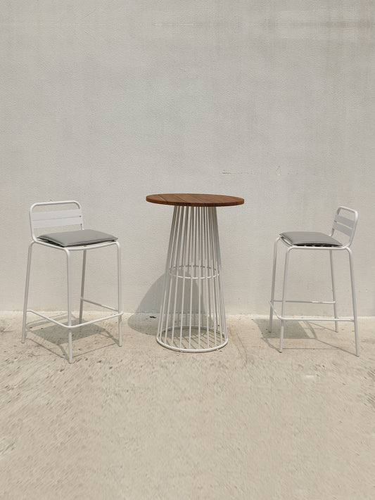 Bar Table 1