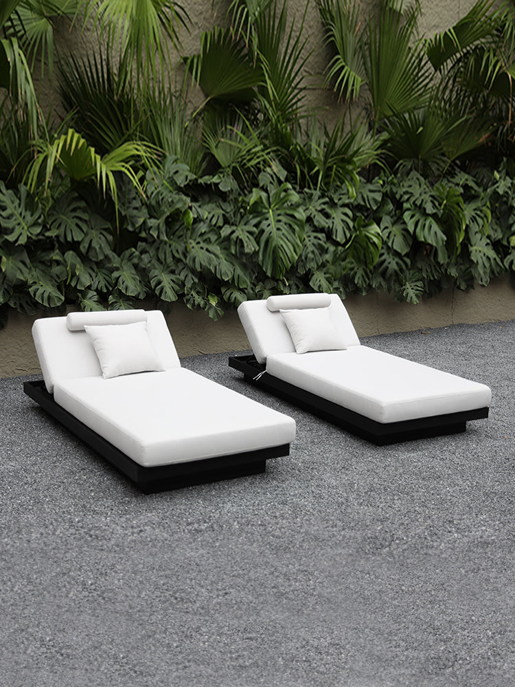 Sun Loungers 46