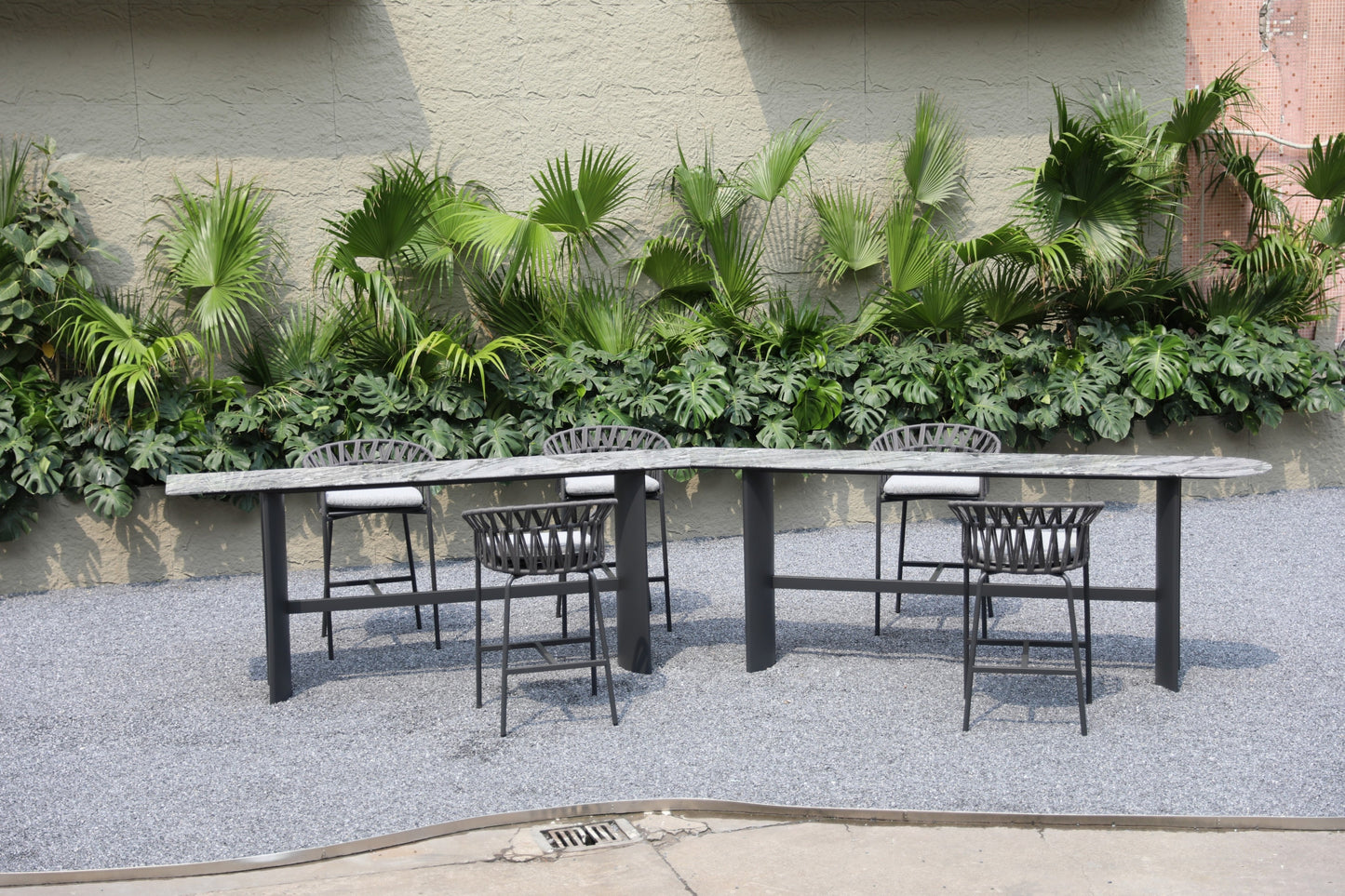 Bar Table 17