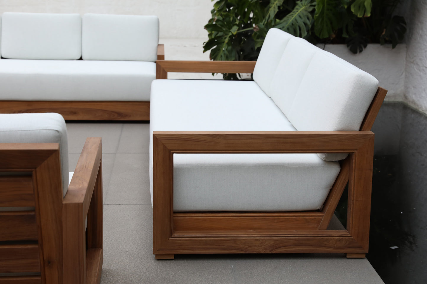 outdoor sofa  83