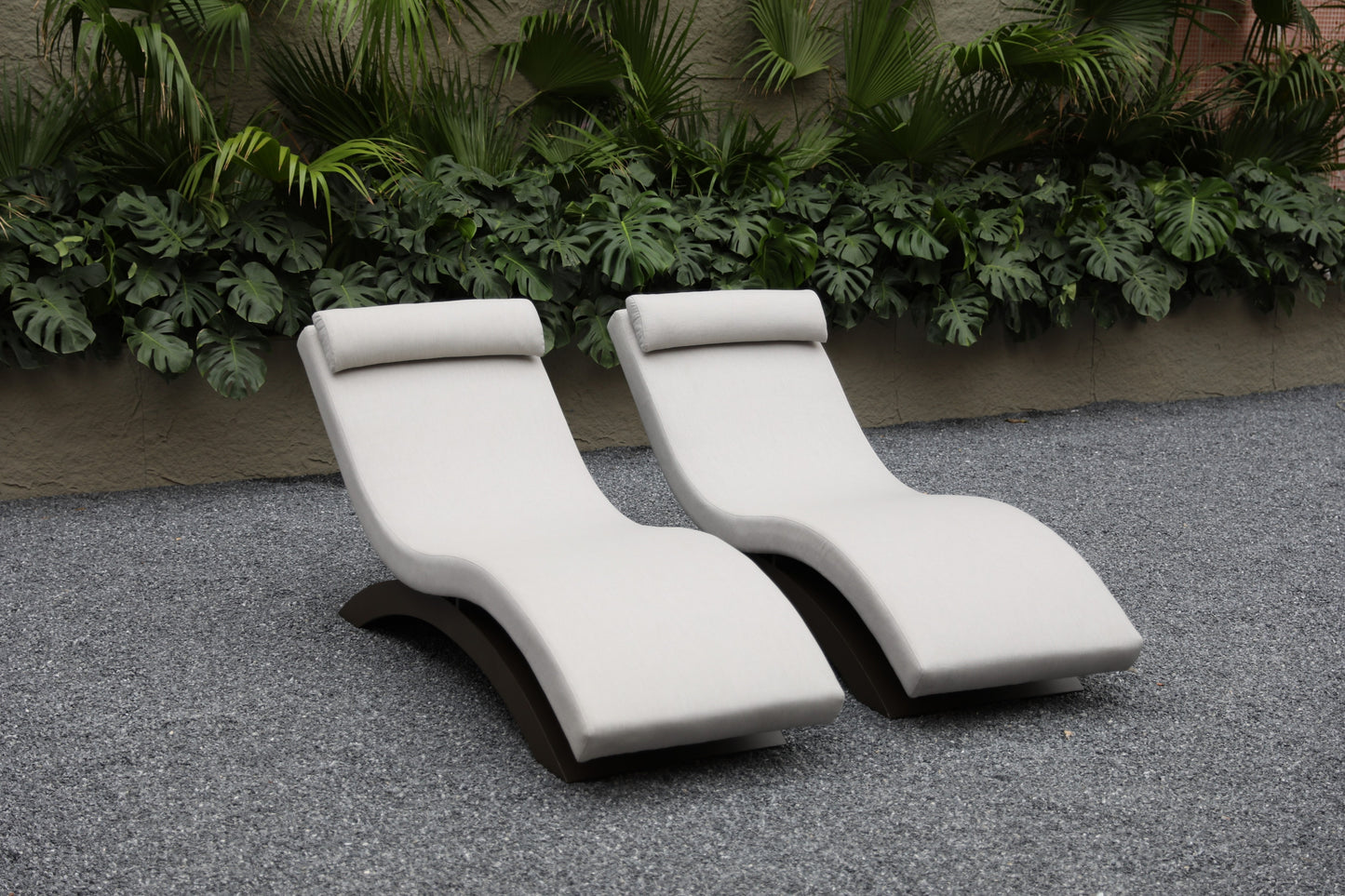 Sun Loungers 50