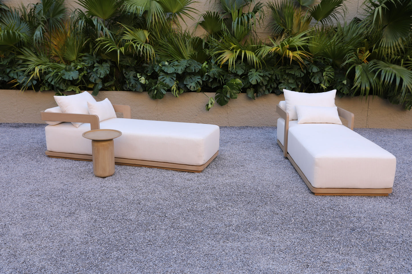 Sun Loungers 55