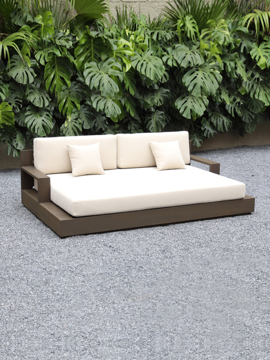 Day Bed 32