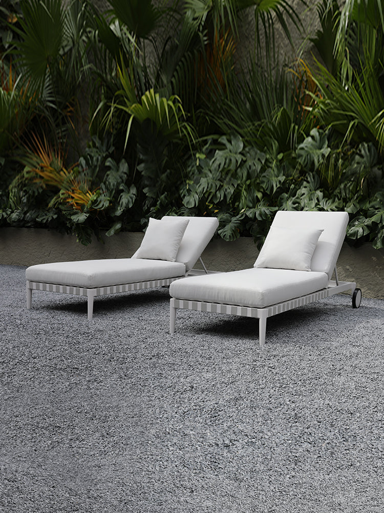 Sun Loungers 60