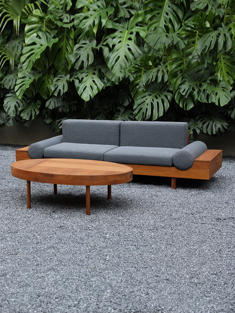 outdoor sofa  114