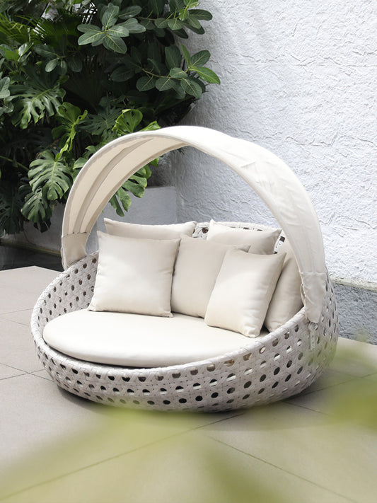 Day Bed 8