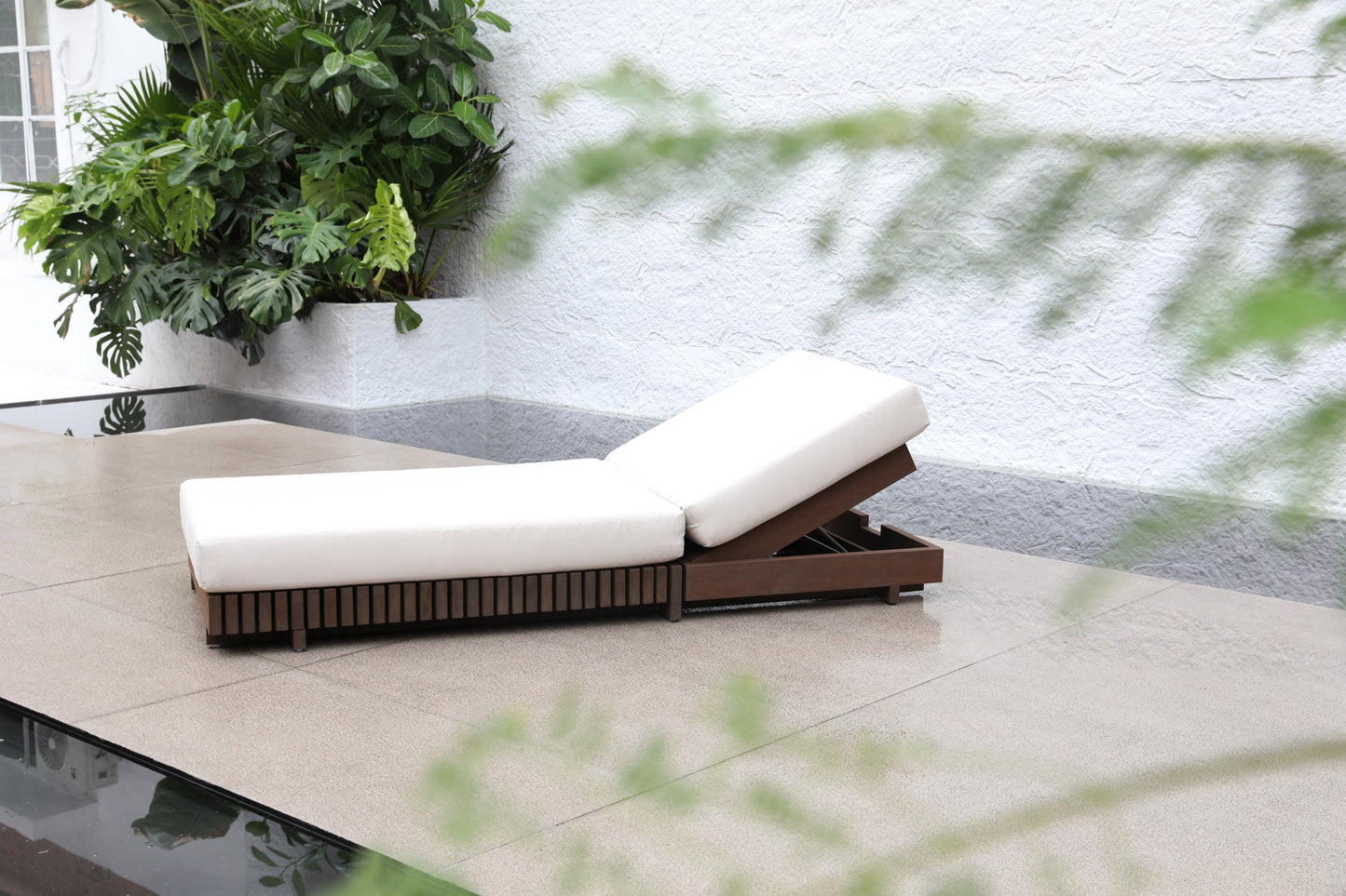 Sun Loungers 70