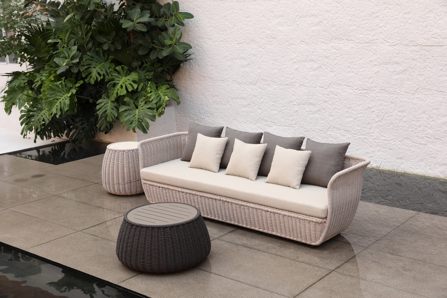 Aluminum sofa