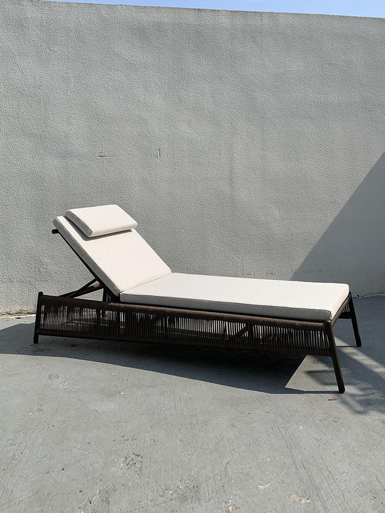 Sun Loungers 3