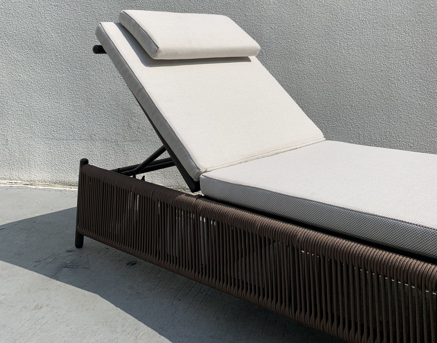 Sun Loungers 3