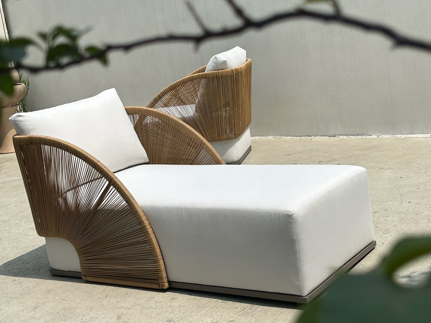 Sun Loungers 8