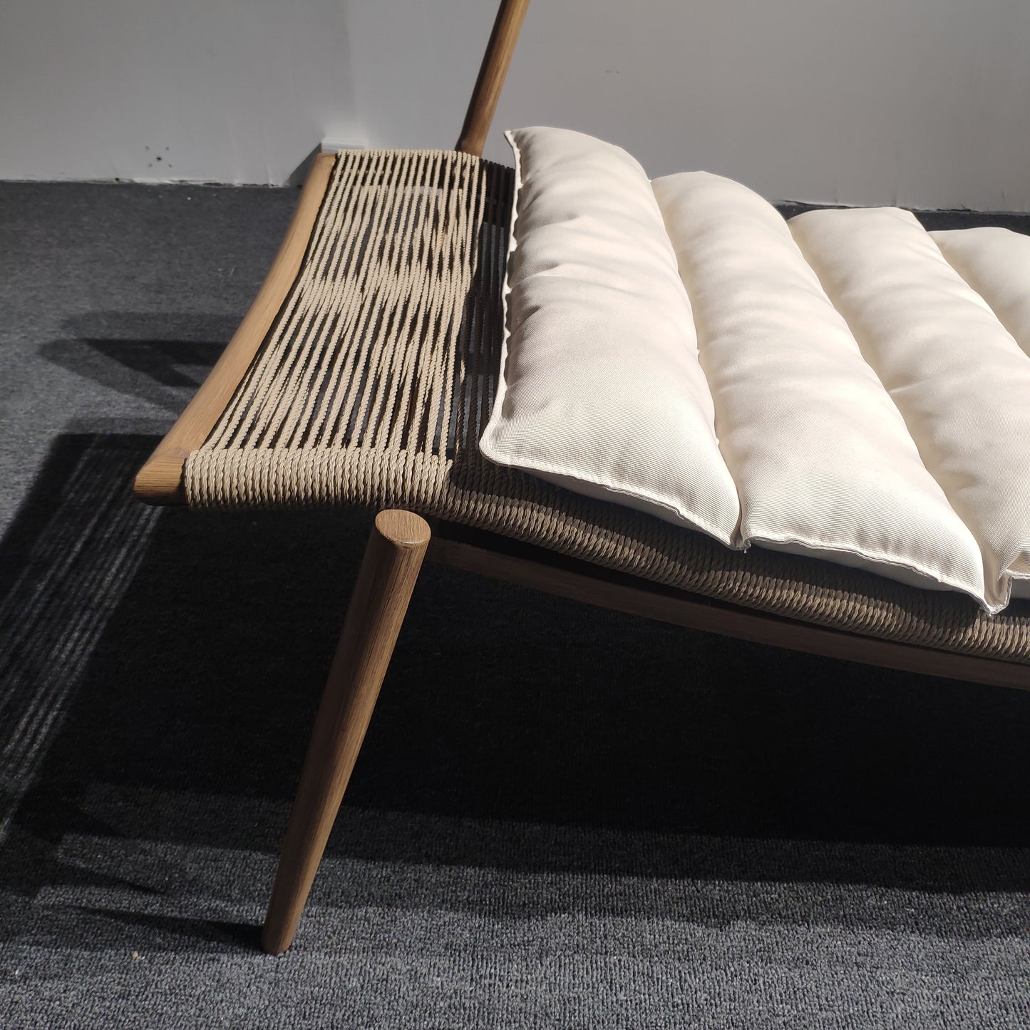 Sun Loungers 10