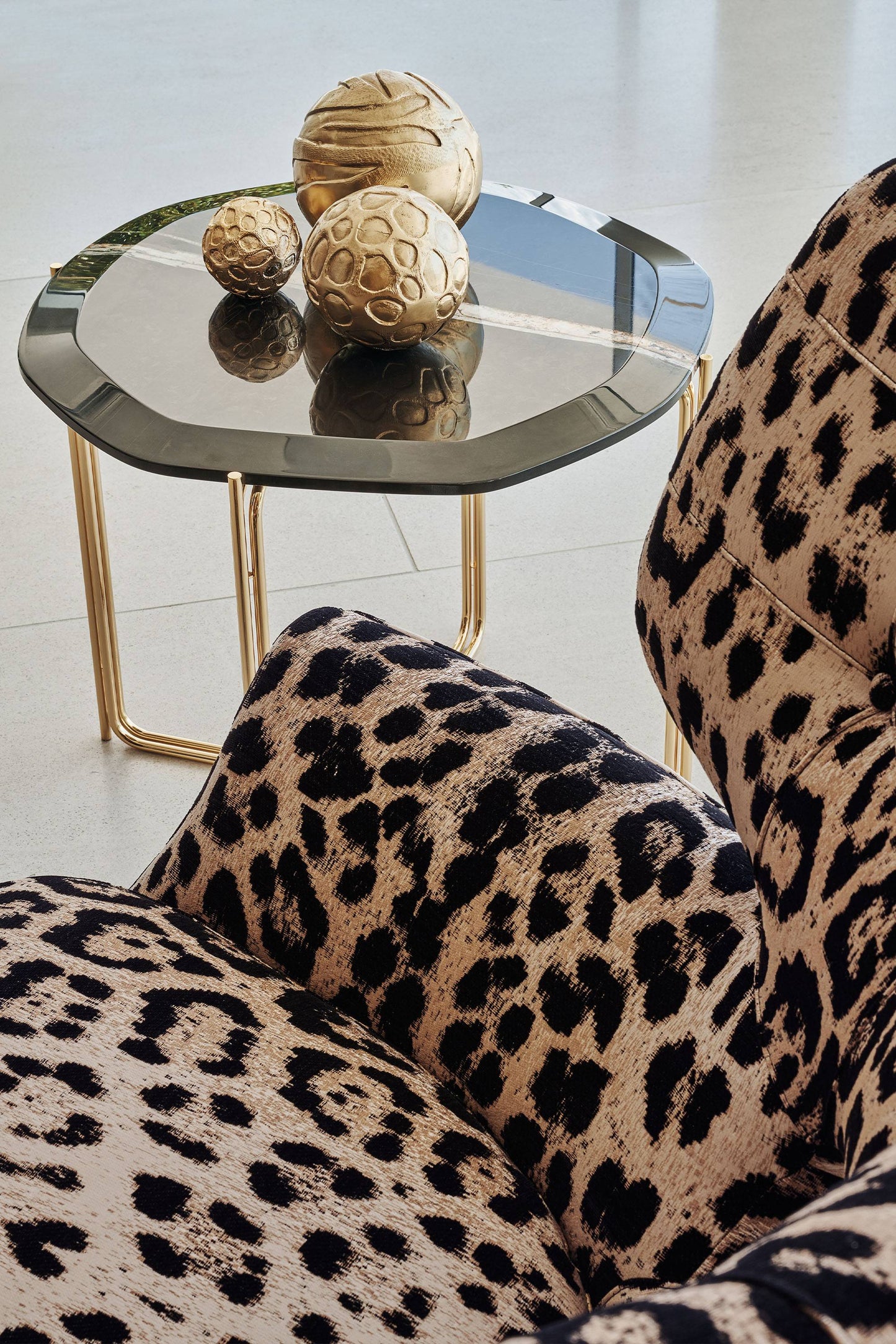 Roberto Cavalli Ragali Side Table