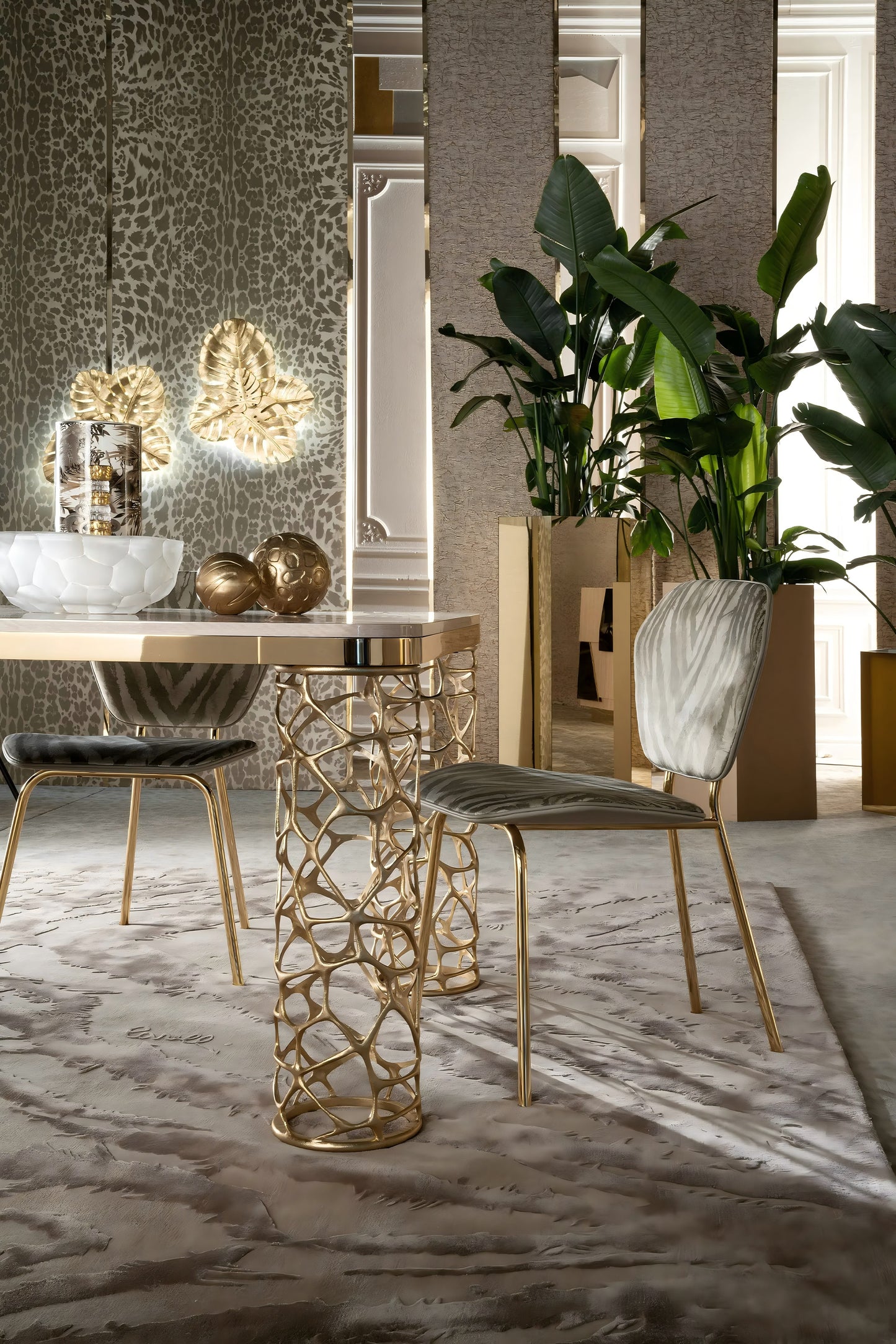 Roberto Cavalli Sioraf Dining Table